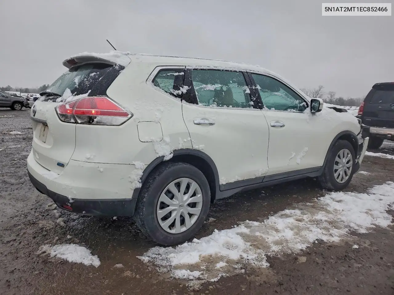 5N1AT2MT1EC852466 2014 Nissan Rogue S