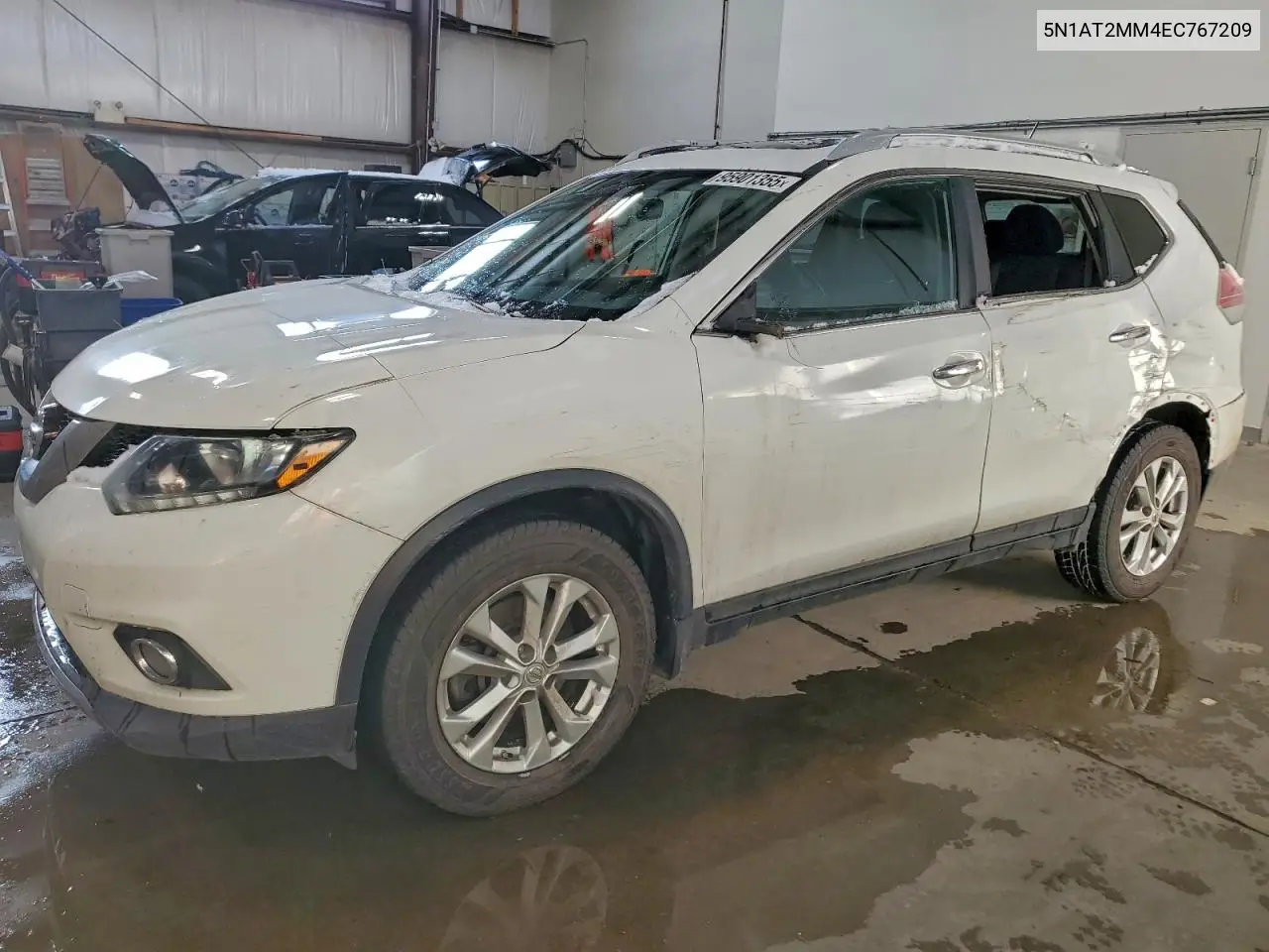 5N1AT2MM4EC767209 2014 Nissan Rogue S