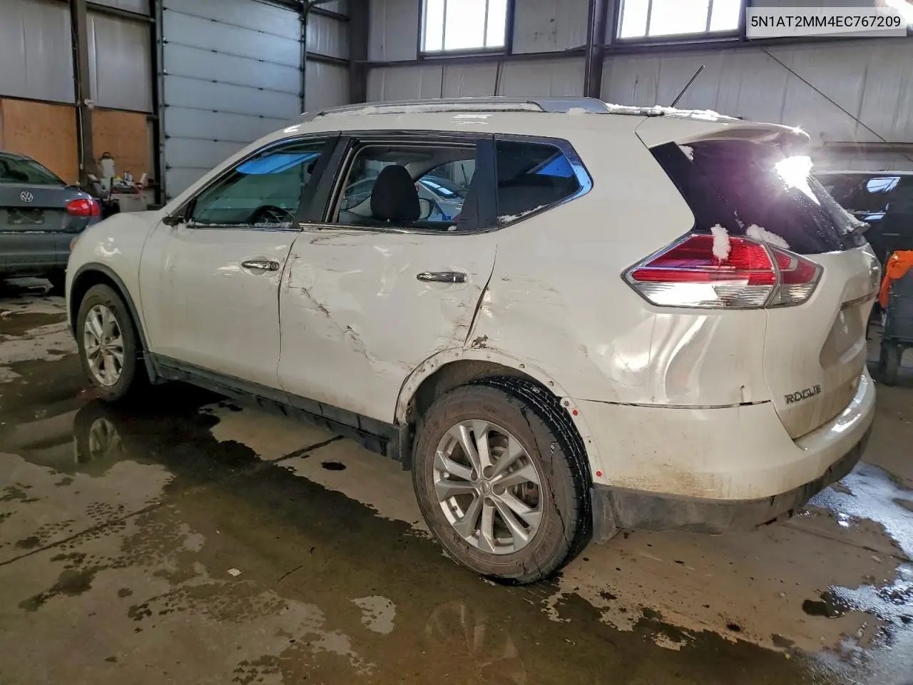 5N1AT2MM4EC767209 2014 Nissan Rogue S