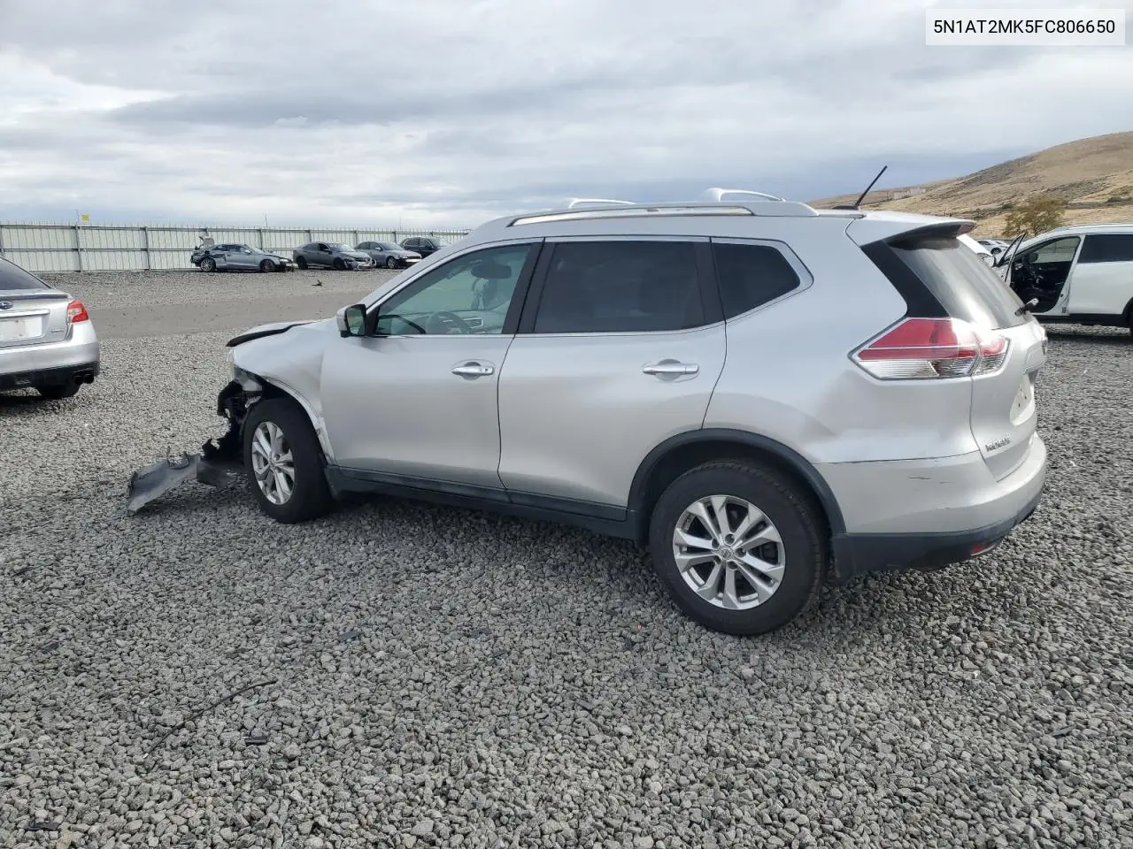 5N1AT2MK5FC806650 2015 Nissan Rogue S