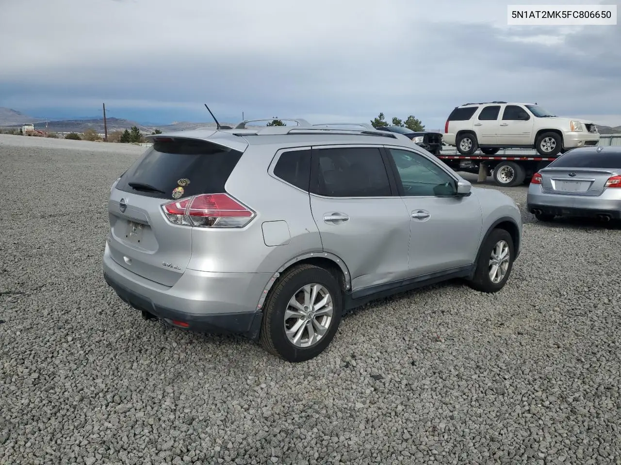 5N1AT2MK5FC806650 2015 Nissan Rogue S