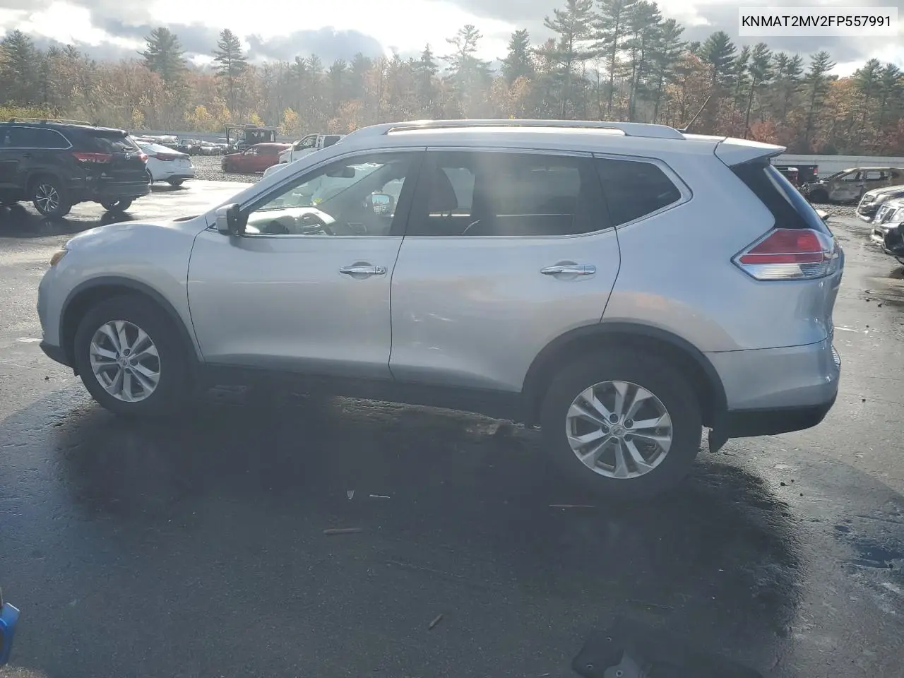 KNMAT2MV2FP557991 2015 Nissan Rogue S