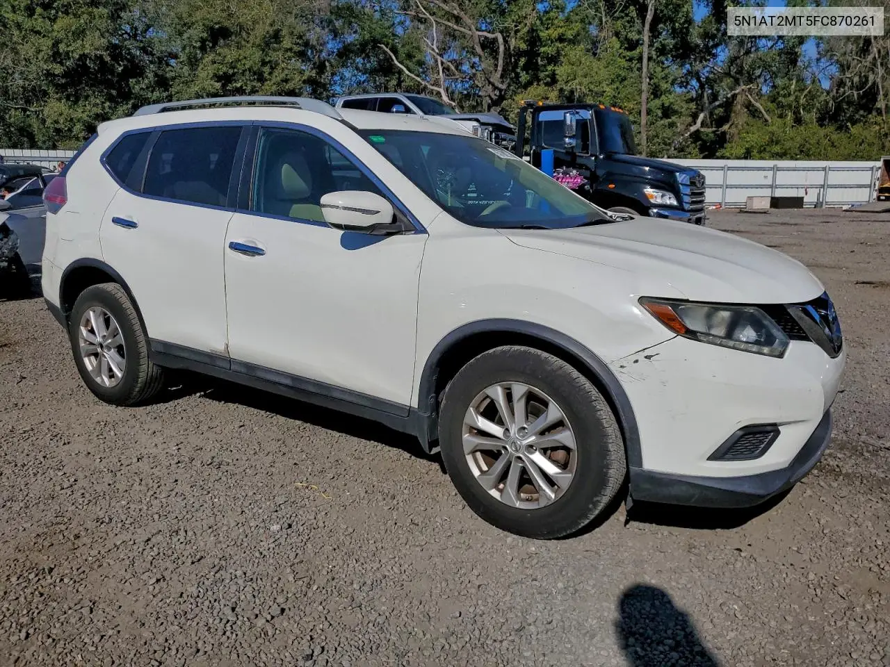 5N1AT2MT5FC870261 2015 Nissan Rogue S