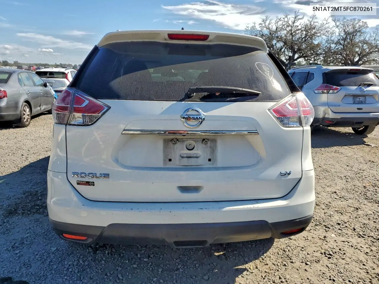 5N1AT2MT5FC870261 2015 Nissan Rogue S