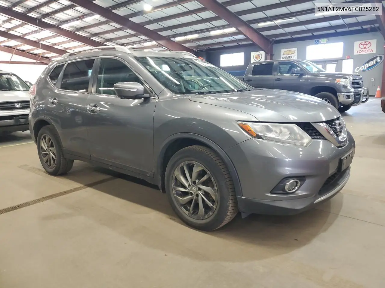 5N1AT2MV6FC825282 2015 Nissan Rogue S