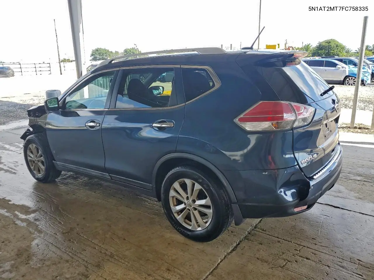 5N1AT2MT7FC758335 2015 Nissan Rogue S