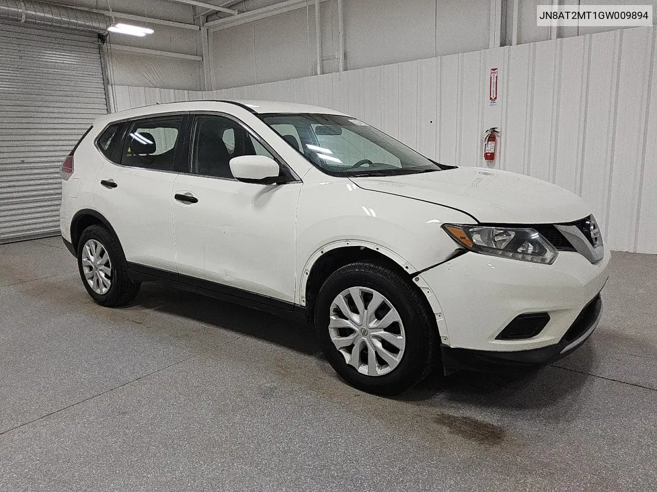 JN8AT2MT1GW009894 2016 Nissan Rogue S
