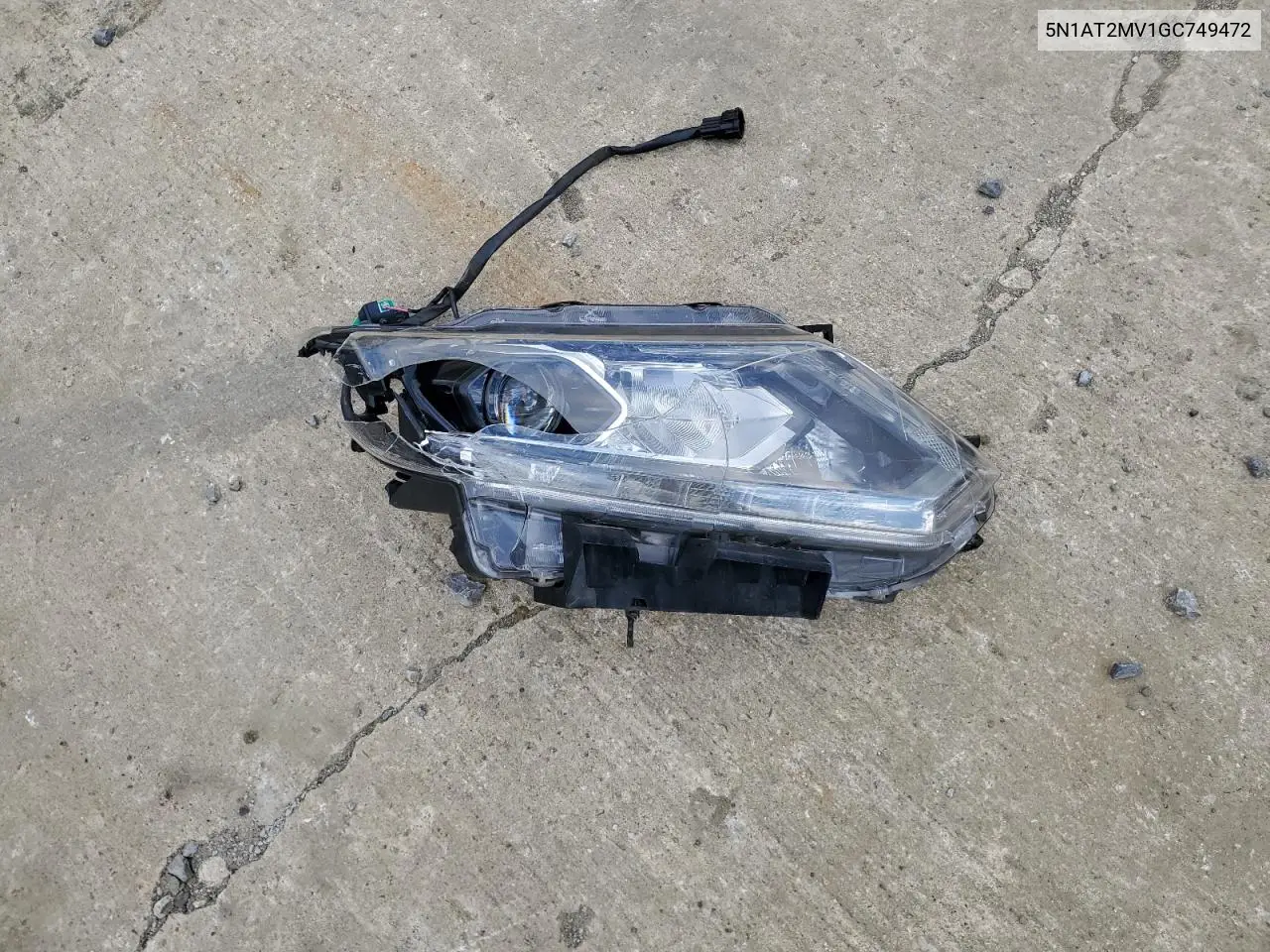 5N1AT2MV1GC749472 2016 Nissan Rogue S