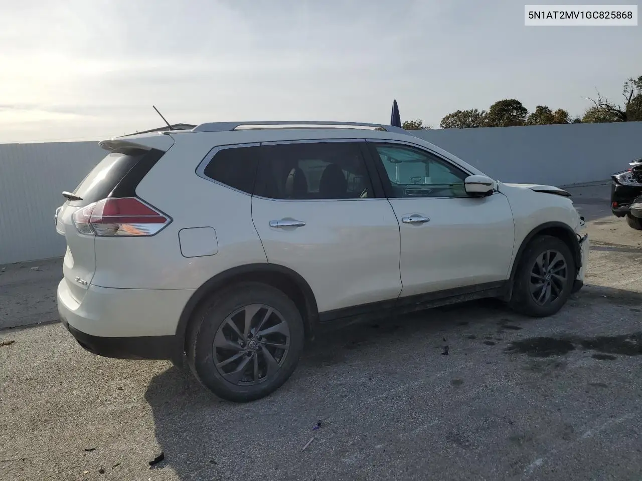 5N1AT2MV1GC825868 2016 Nissan Rogue S
