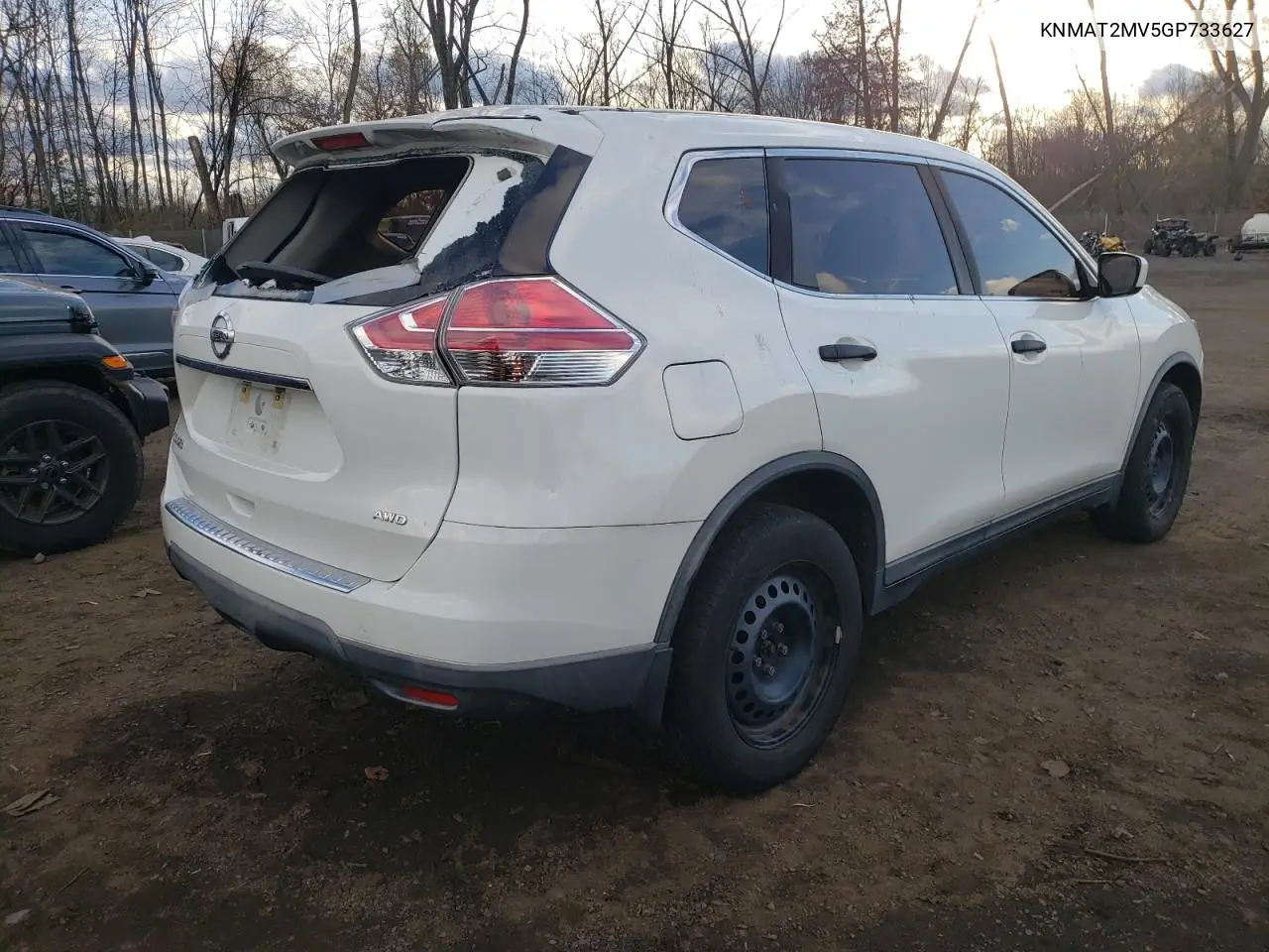 KNMAT2MV5GP733627 2016 Nissan Rogue S