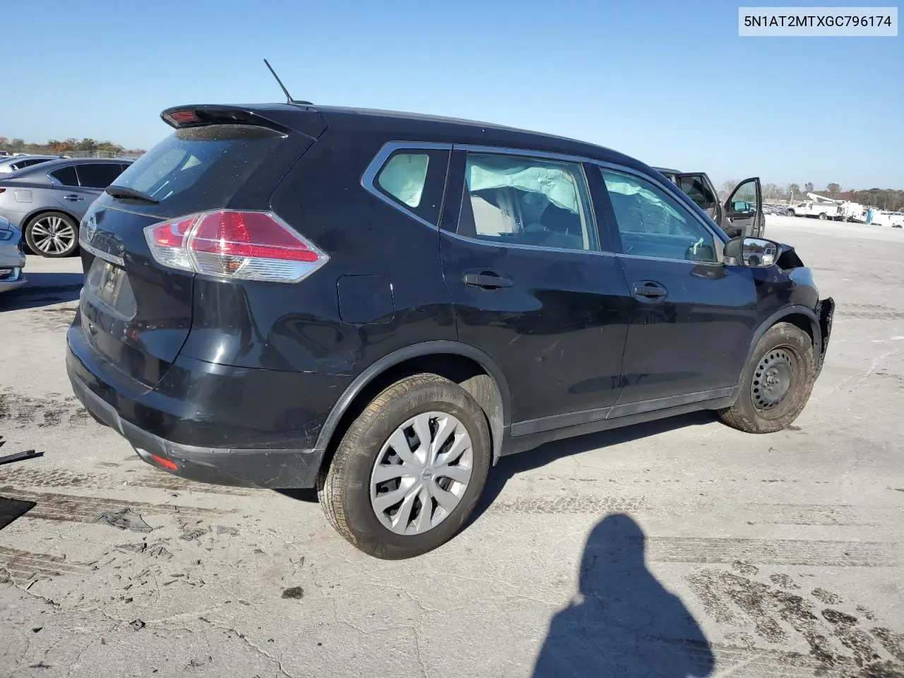 5N1AT2MTXGC796174 2016 Nissan Rogue S