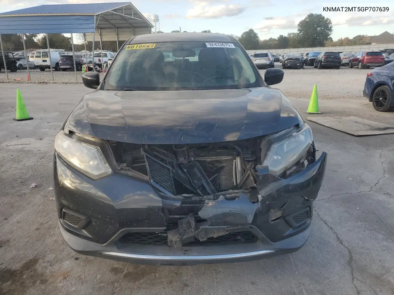 KNMAT2MT5GP707639 2016 Nissan Rogue S