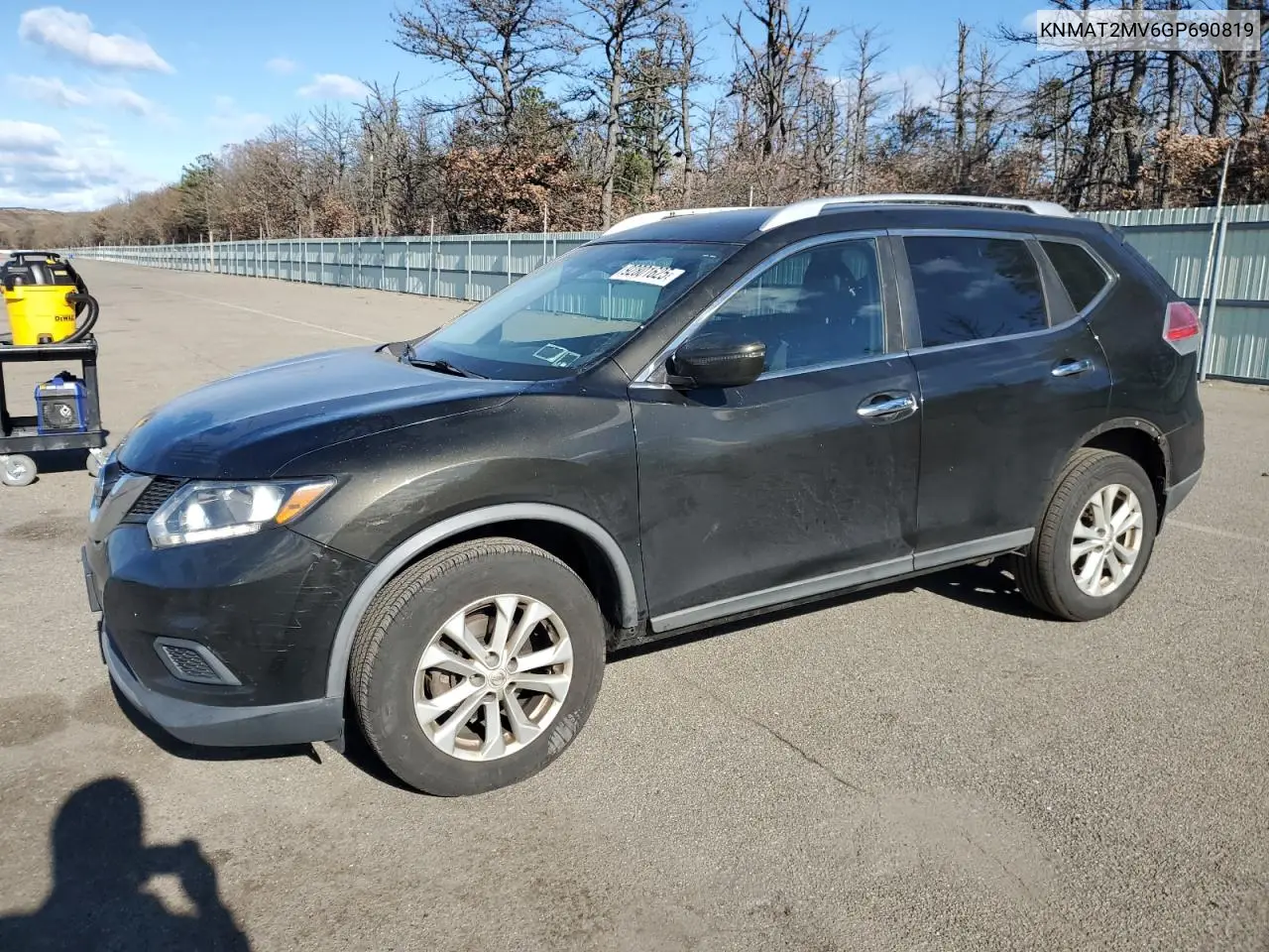 KNMAT2MV6GP690819 2016 Nissan Rogue S