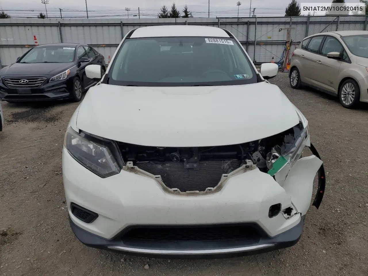 5N1AT2MV1GC920415 2016 Nissan Rogue S