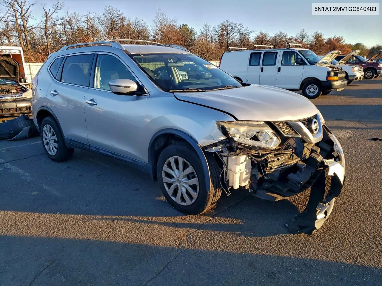 5N1AT2MV1GC840483 2016 Nissan Rogue S
