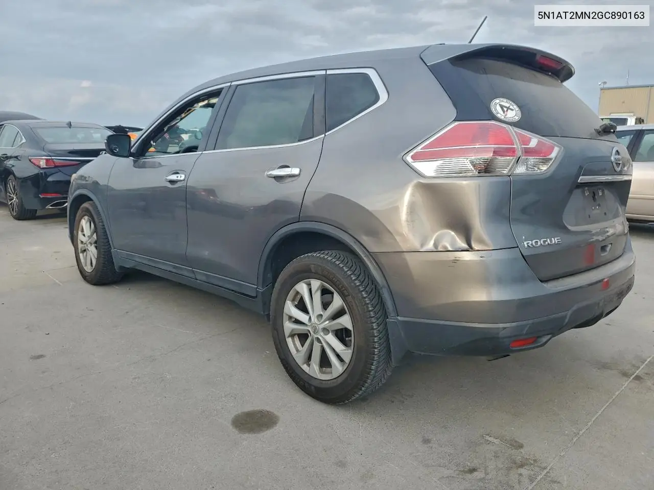 5N1AT2MN2GC890163 2016 Nissan Rogue S