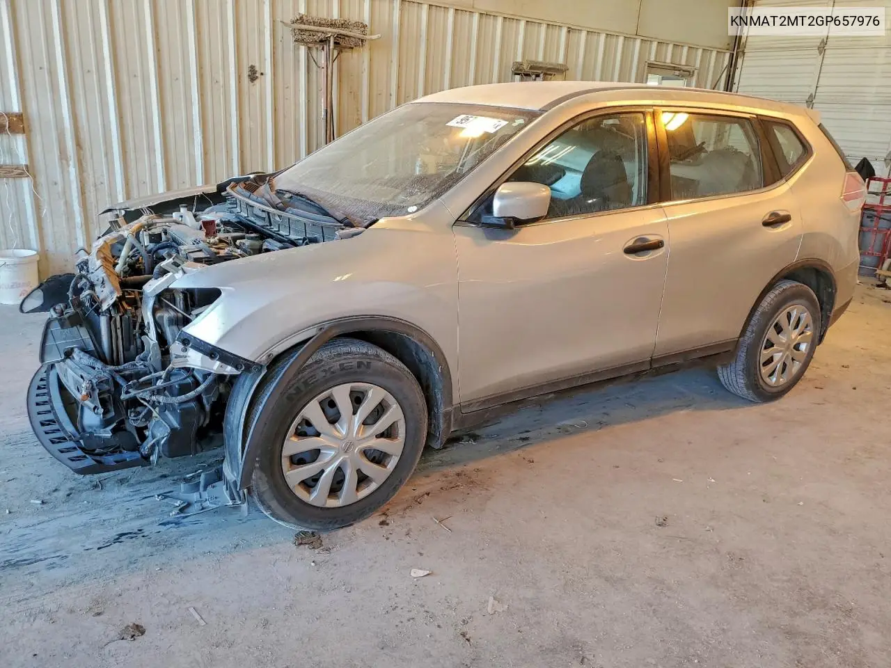 KNMAT2MT2GP657976 2016 Nissan Rogue S