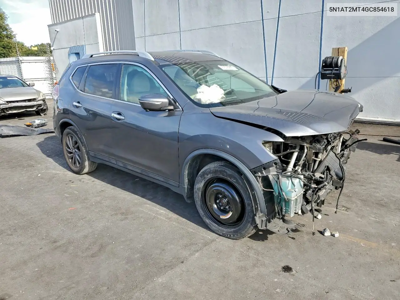 5N1AT2MT4GC854618 2016 Nissan Rogue S
