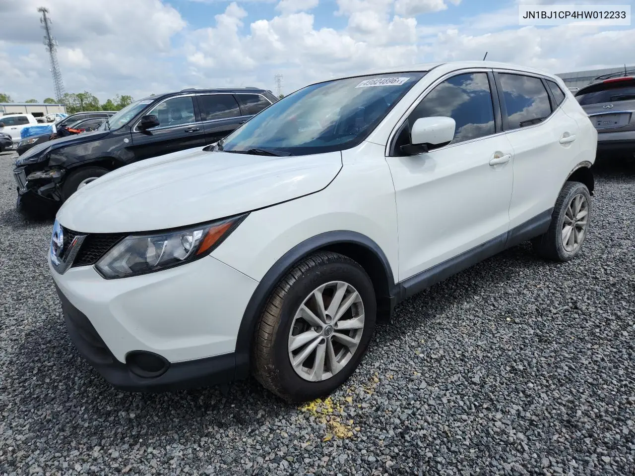 JN1BJ1CP4HW012233 2017 Nissan Rogue Sport S