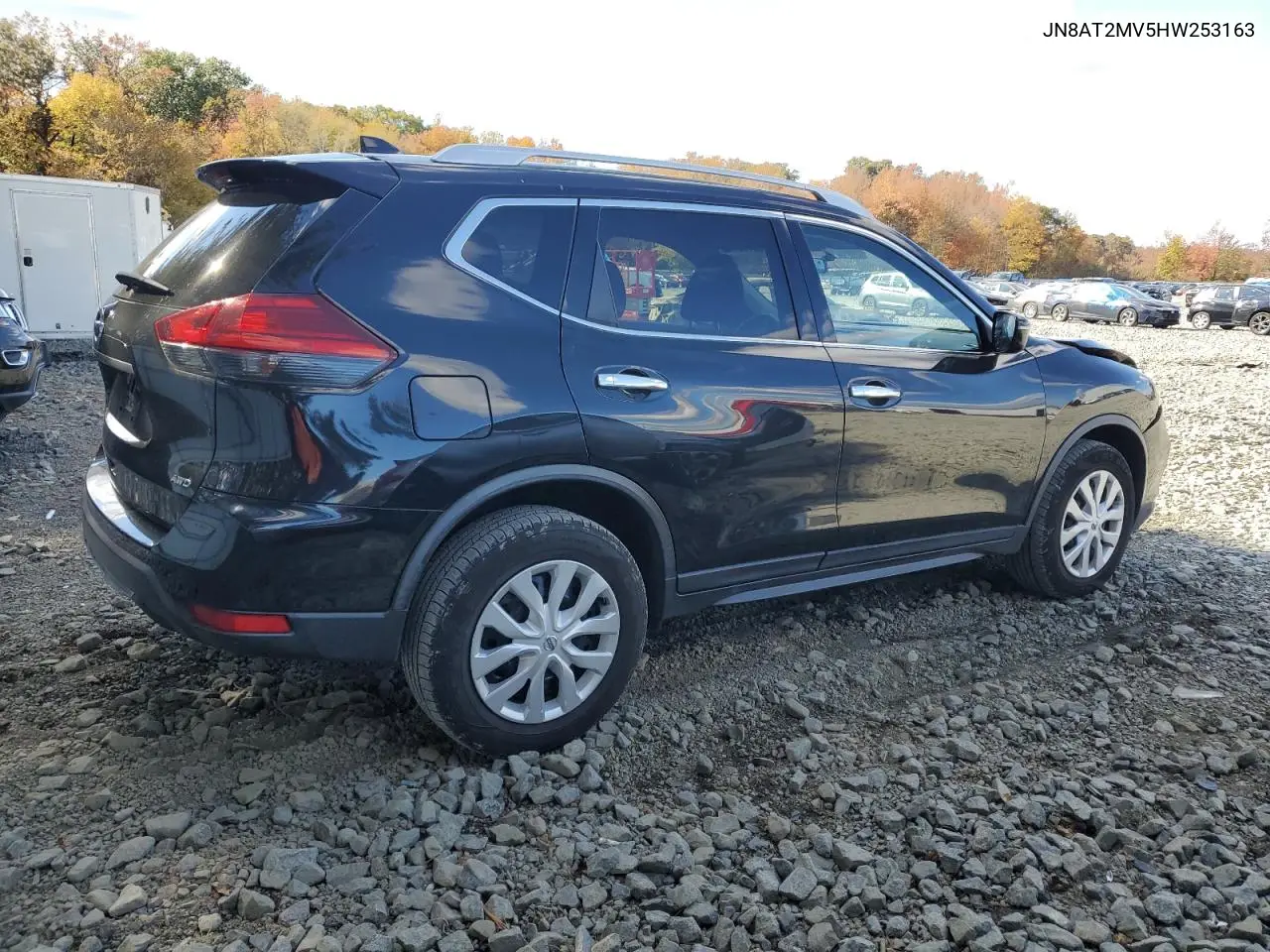 JN8AT2MV5HW253163 2017 Nissan Rogue S
