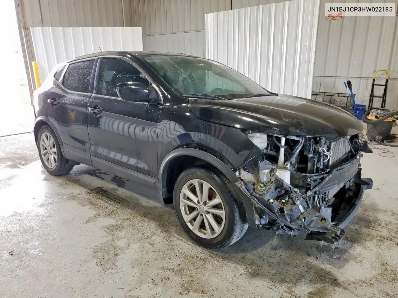 JN1BJ1CP3HW022185 2017 Nissan Rogue Sport S