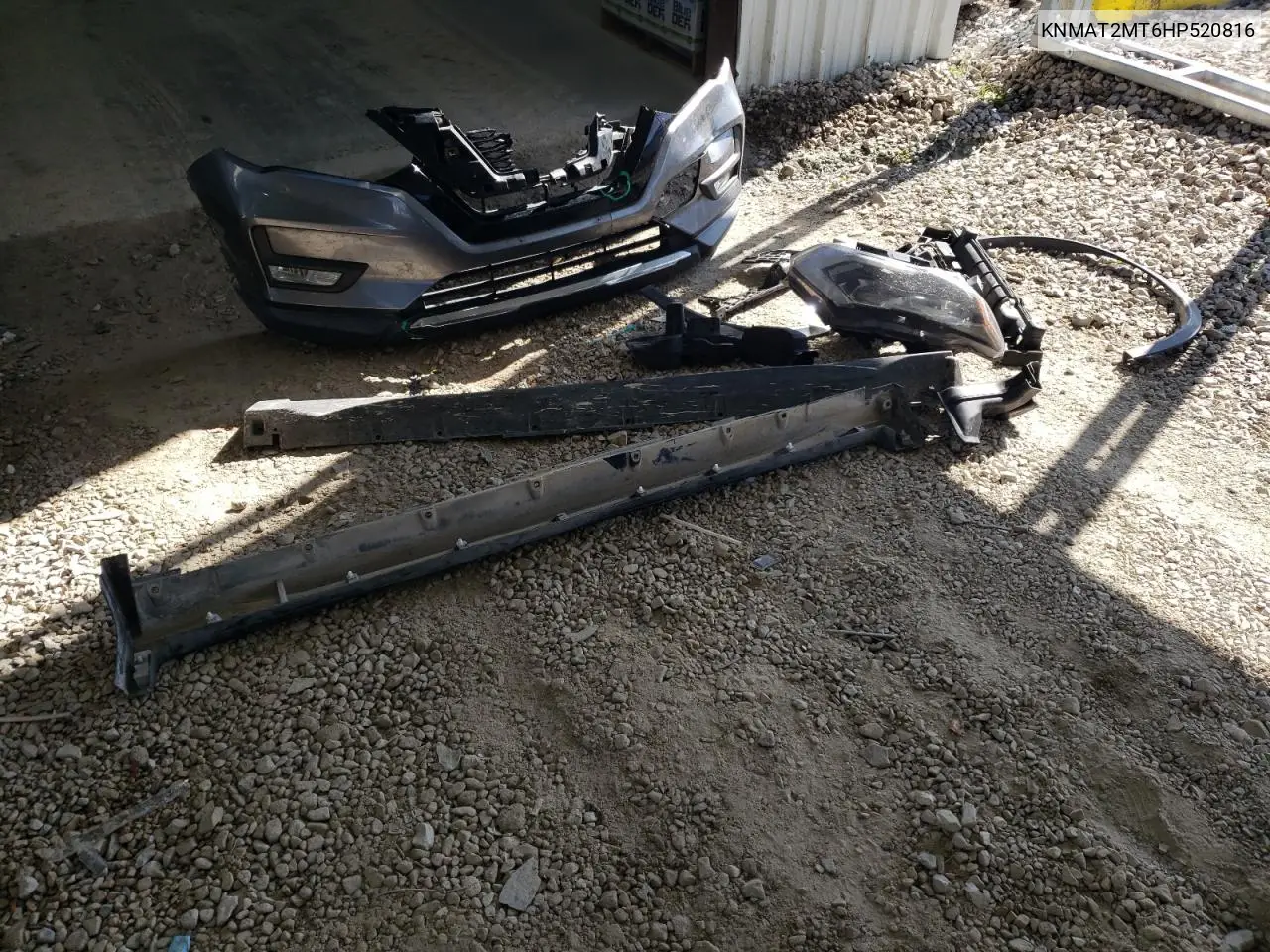 KNMAT2MT6HP520816 2017 Nissan Rogue S