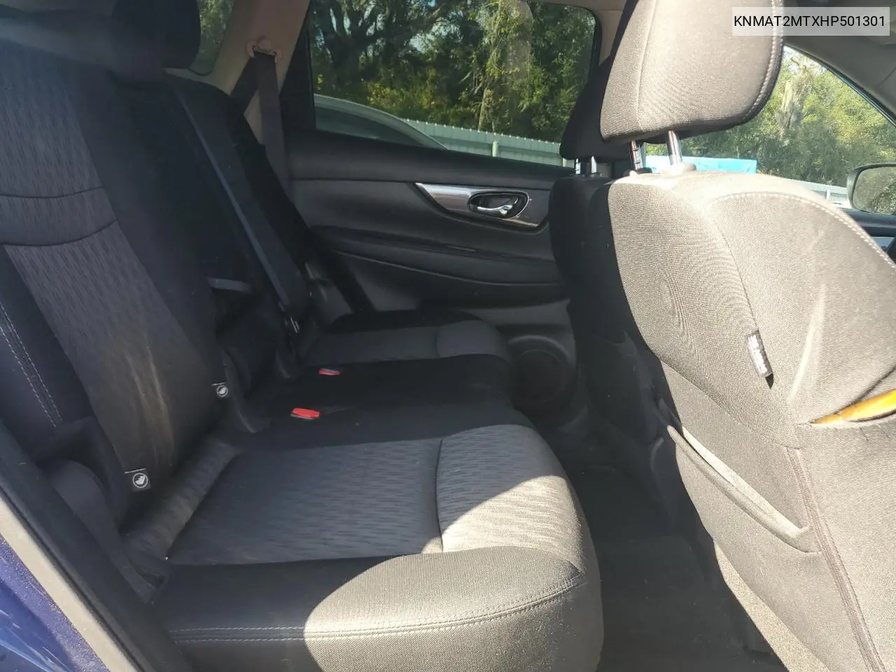 KNMAT2MTXHP501301 2017 Nissan Rogue S