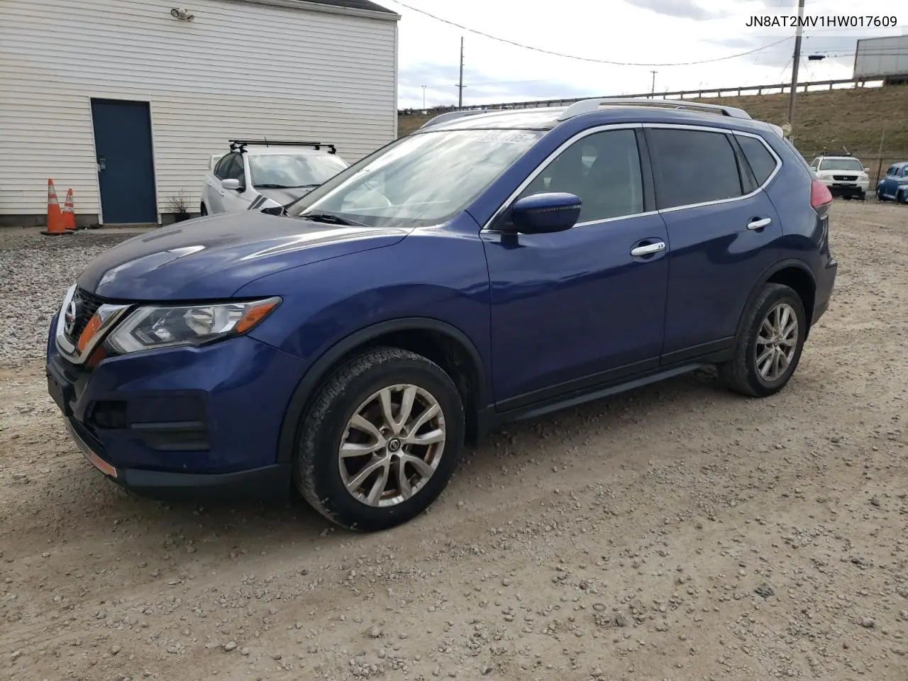JN8AT2MV1HW017609 2017 Nissan Rogue S