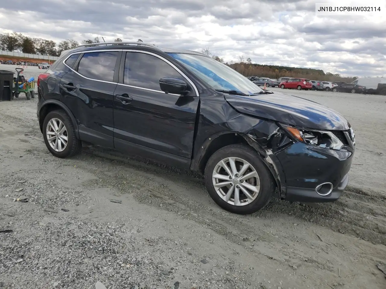 JN1BJ1CP8HW032114 2017 Nissan Rogue Sport S