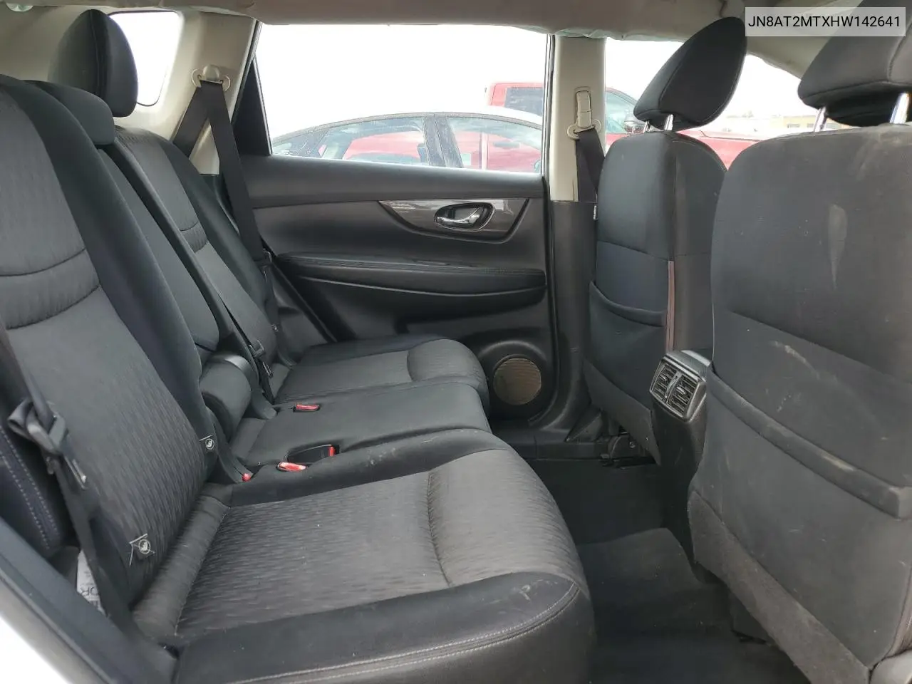 JN8AT2MTXHW142641 2017 Nissan Rogue S