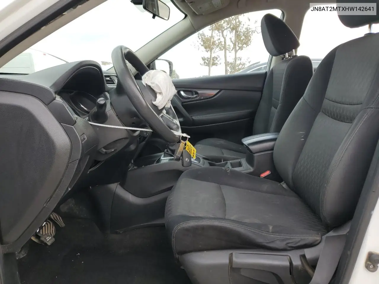 JN8AT2MTXHW142641 2017 Nissan Rogue S