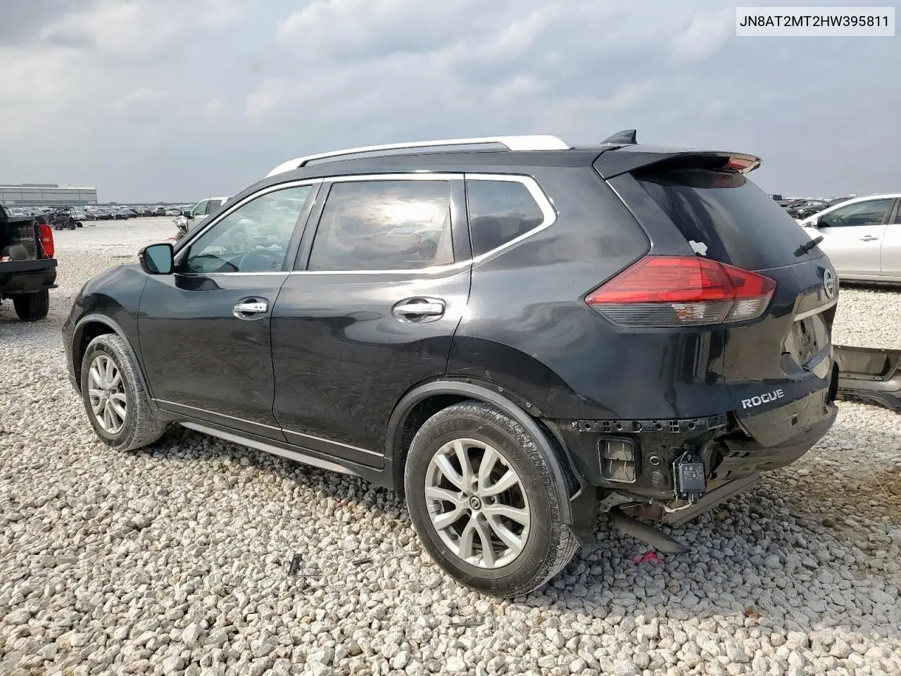 JN8AT2MT2HW395811 2017 Nissan Rogue S