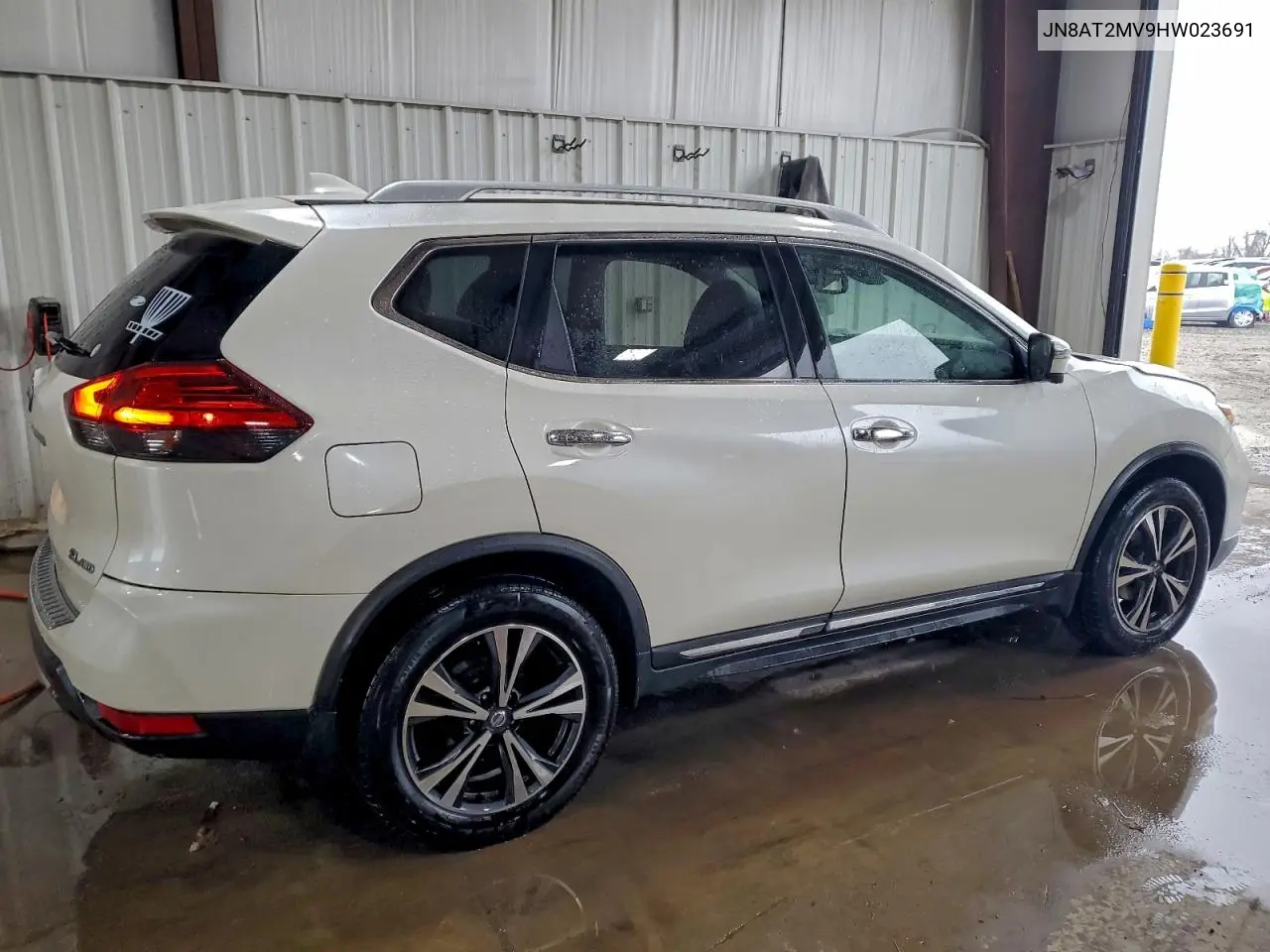 JN8AT2MV9HW023691 2017 Nissan Rogue S