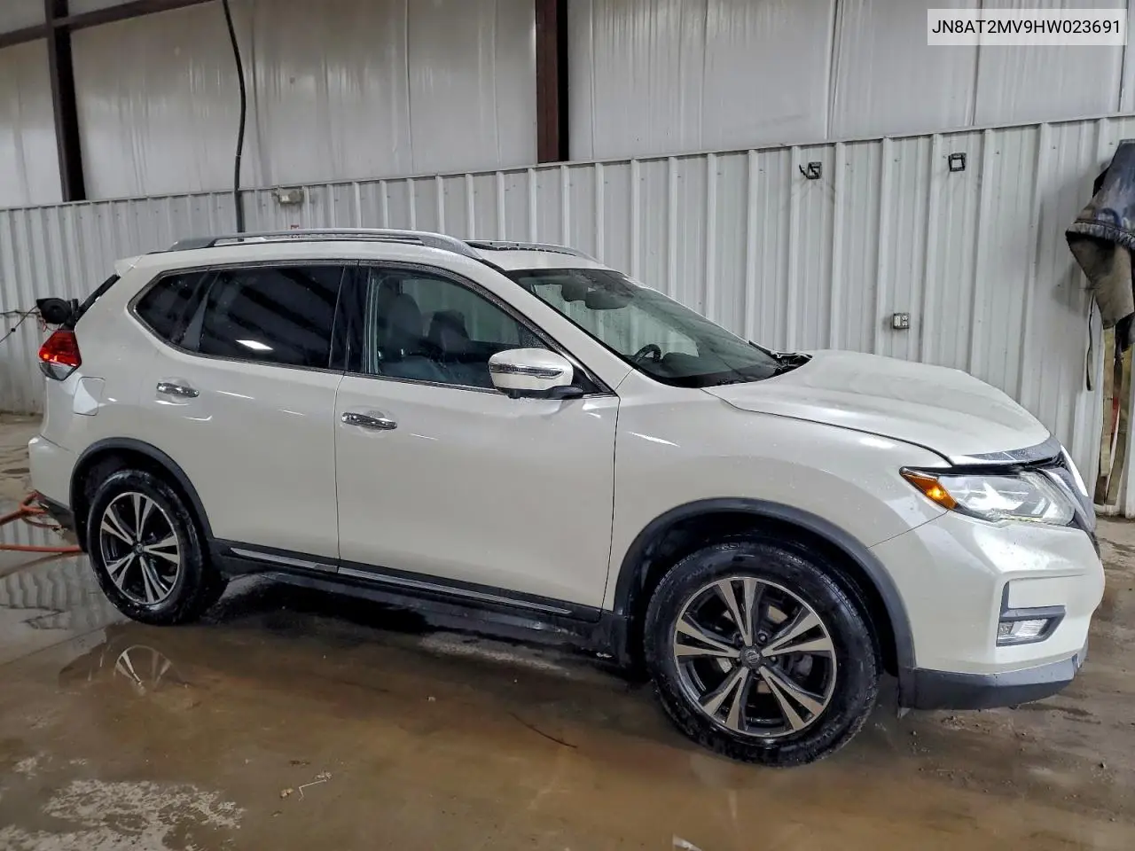 JN8AT2MV9HW023691 2017 Nissan Rogue S