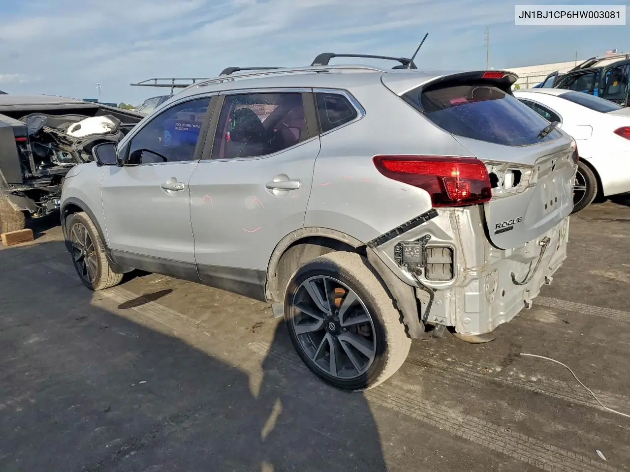 JN1BJ1CP6HW003081 2017 Nissan Rogue Sport S