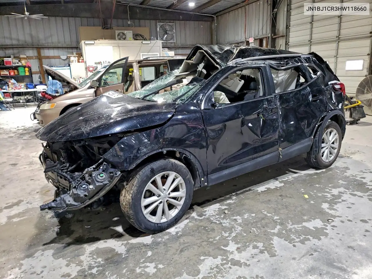 JN1BJ1CR3HW118660 2017 Nissan Rogue Sport S