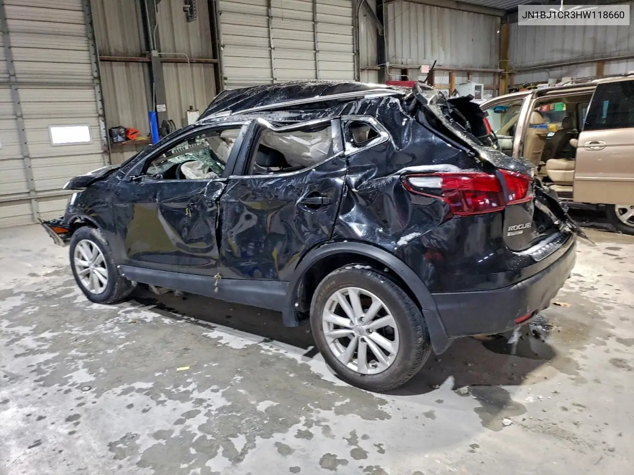 JN1BJ1CR3HW118660 2017 Nissan Rogue Sport S