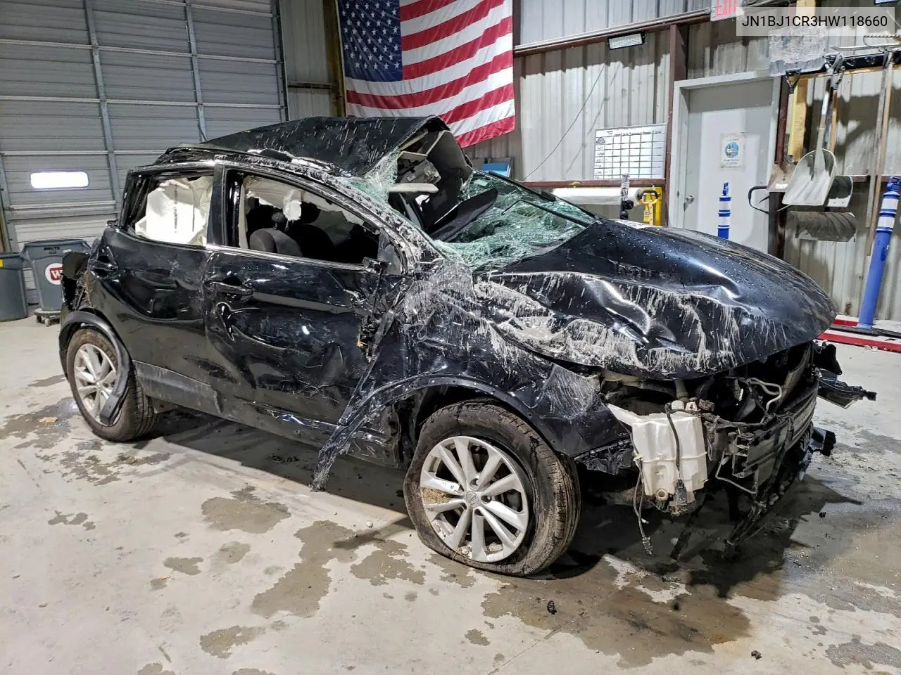 JN1BJ1CR3HW118660 2017 Nissan Rogue Sport S