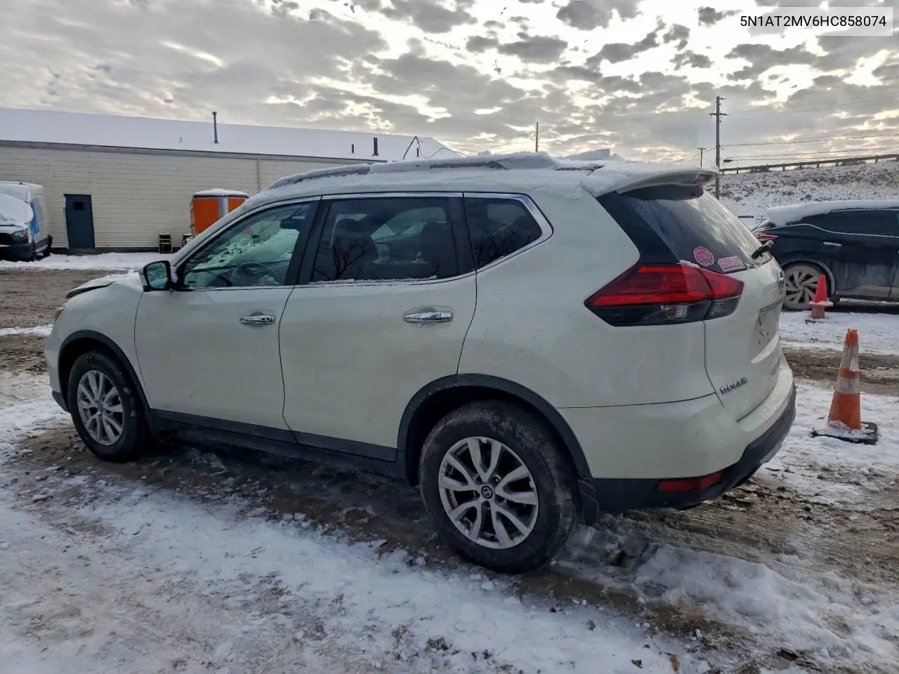 5N1AT2MV6HC858074 2017 Nissan Rogue Sv