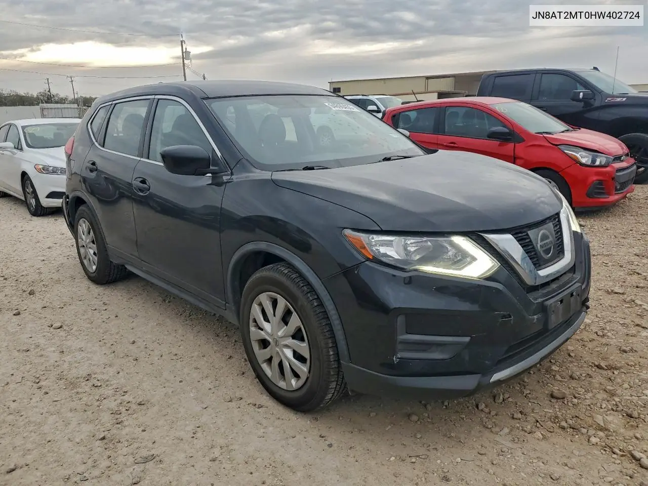 JN8AT2MT0HW402724 2017 Nissan Rogue S