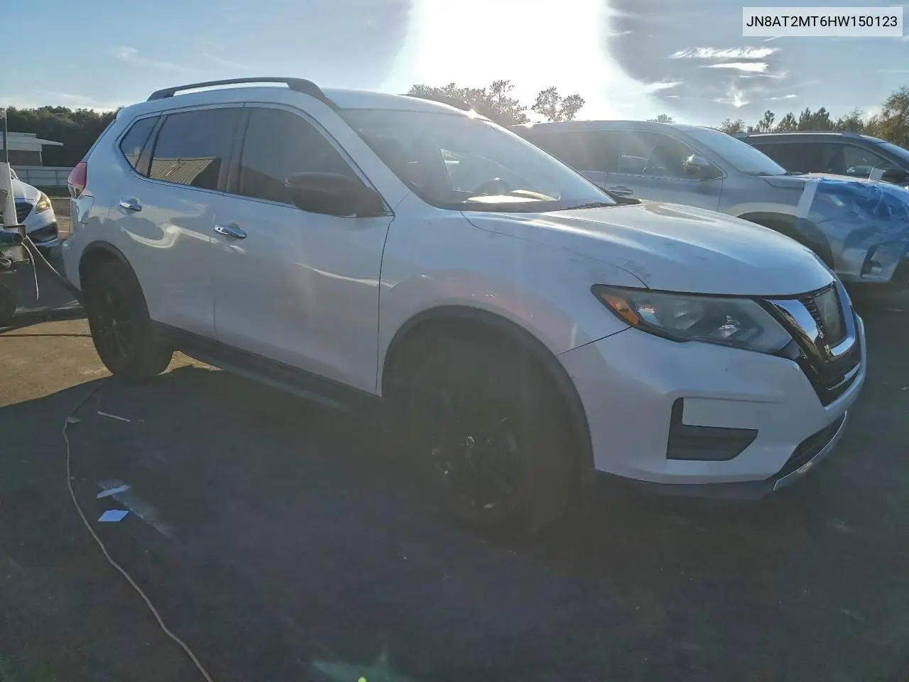 JN8AT2MT6HW150123 2017 Nissan Rogue S