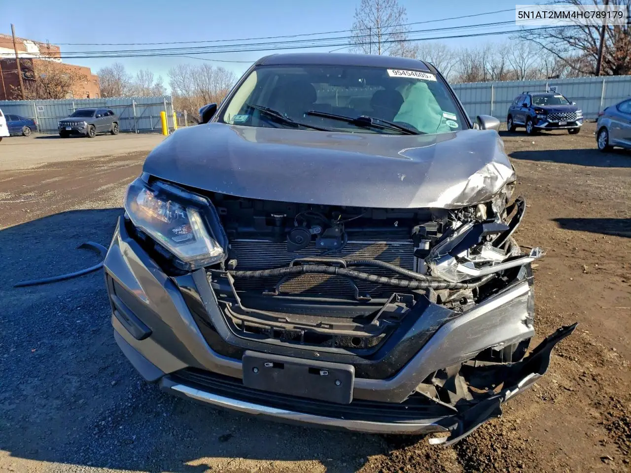5N1AT2MM4HC789179 2017 Nissan Rogue S