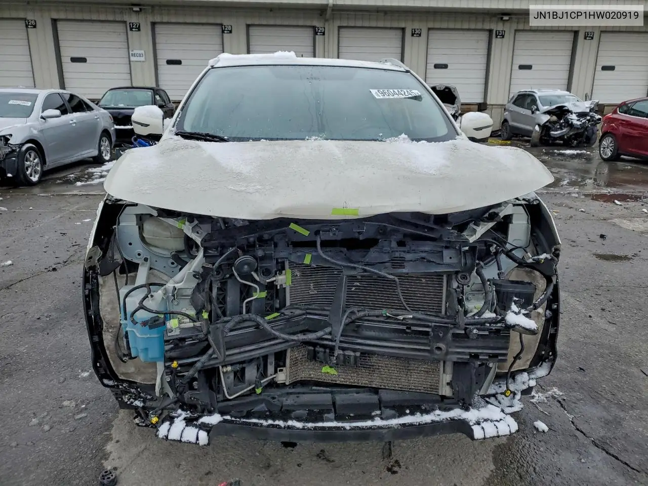 JN1BJ1CP1HW020919 2017 Nissan Rogue Sport S