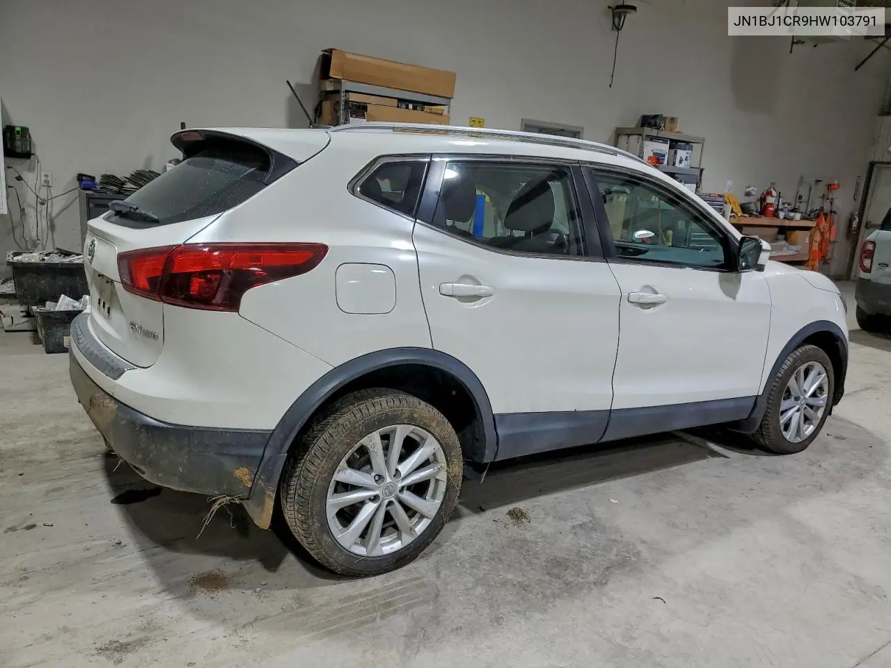JN1BJ1CR9HW103791 2017 Nissan Rogue Sport S