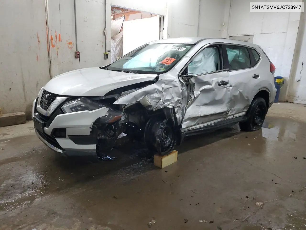 5N1AT2MV6JC728947 2018 Nissan Rogue S
