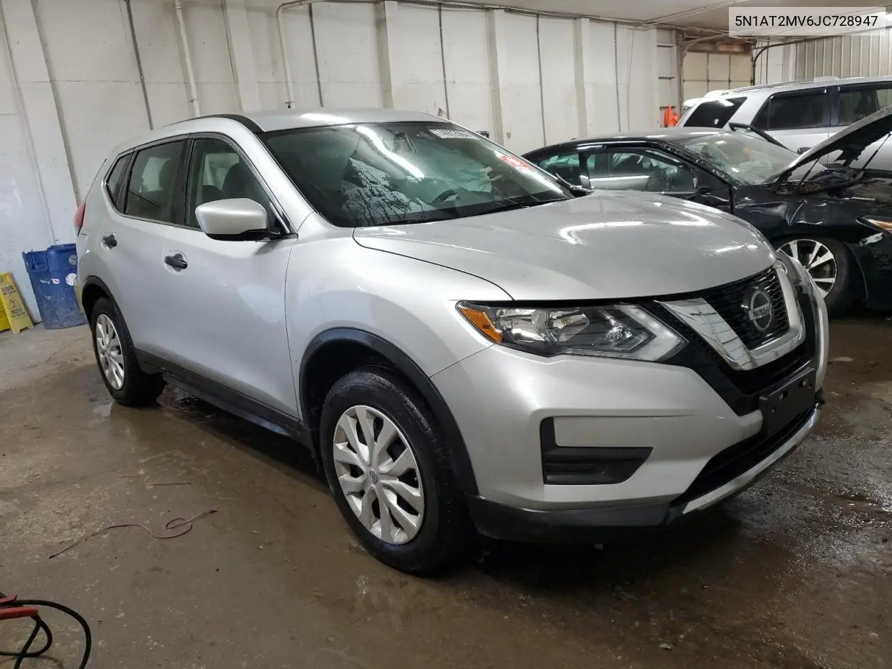 5N1AT2MV6JC728947 2018 Nissan Rogue S