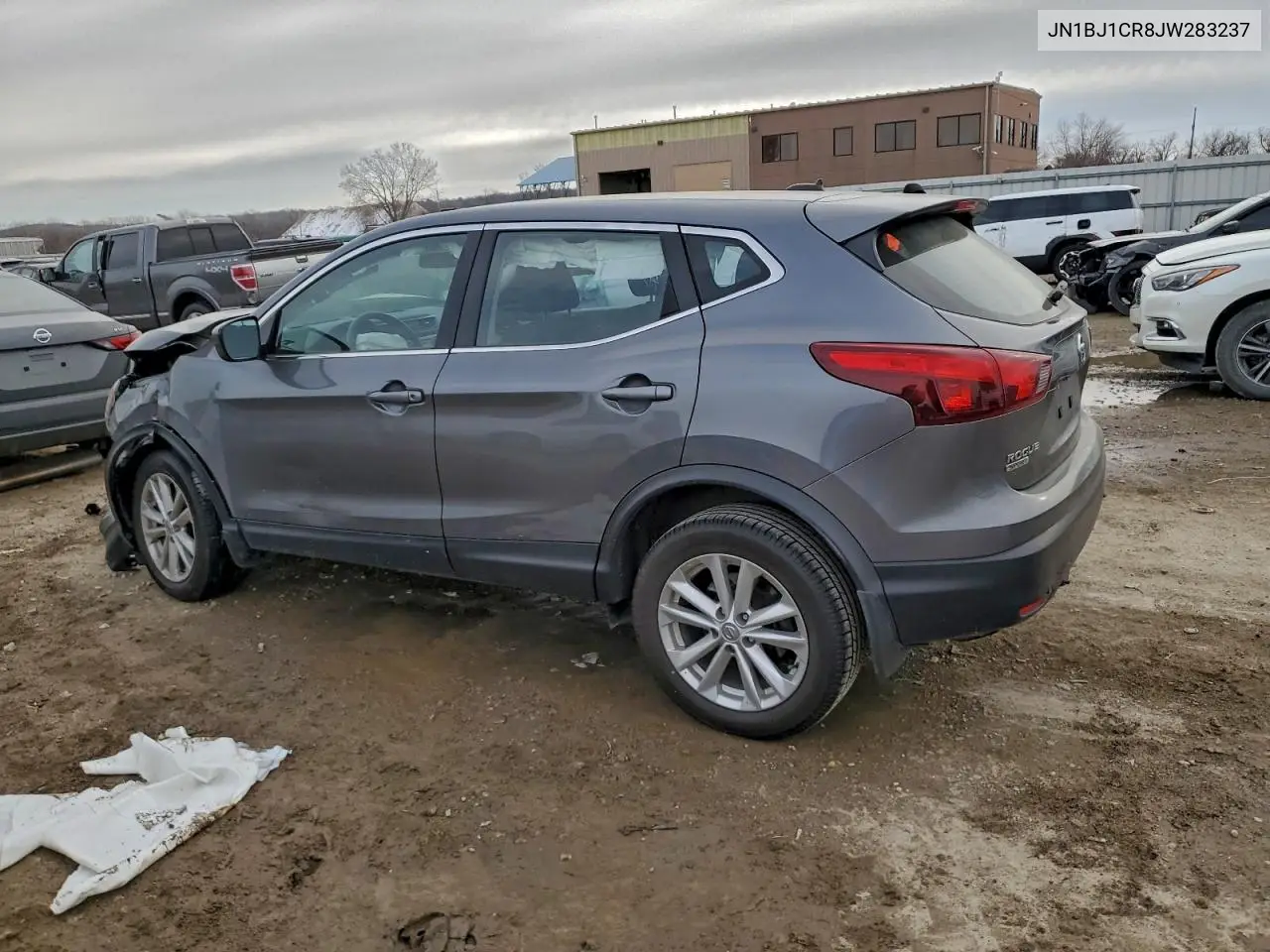 JN1BJ1CR8JW283237 2018 Nissan Rogue Sport S