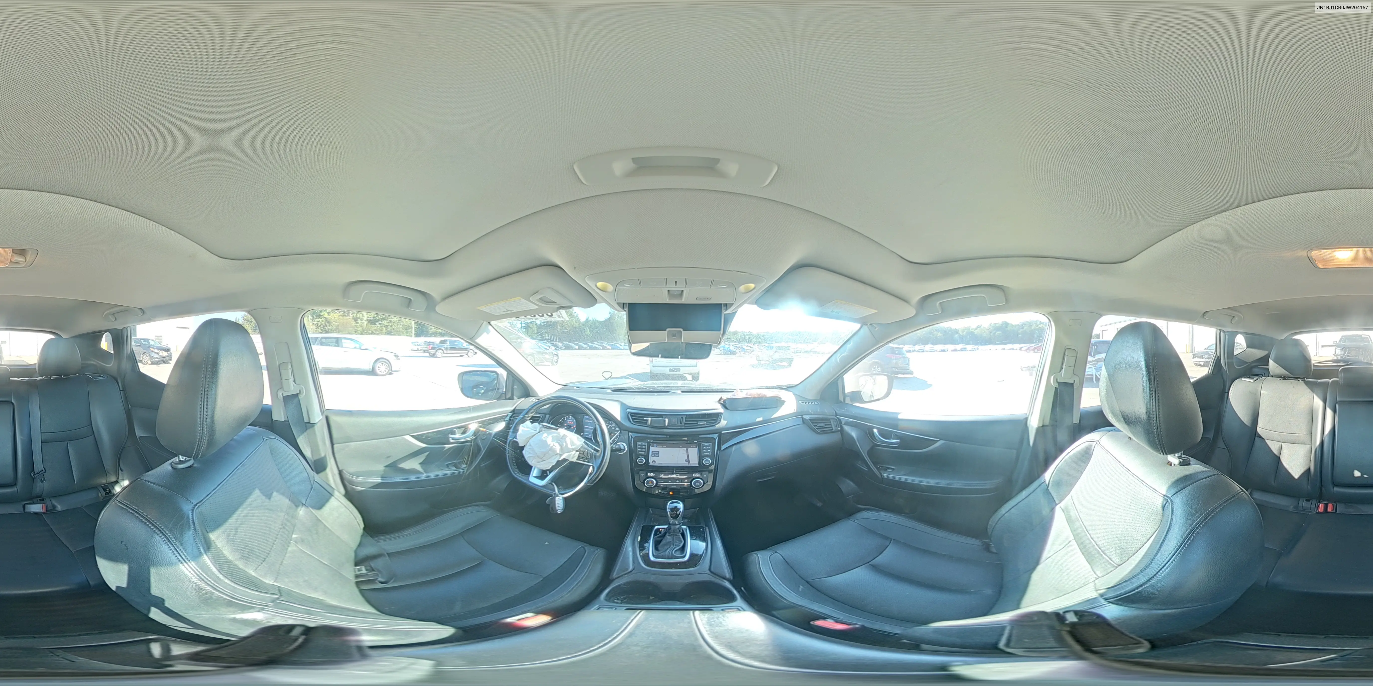 JN1BJ1CR0JW204157 2018 Nissan Rogue Sport S