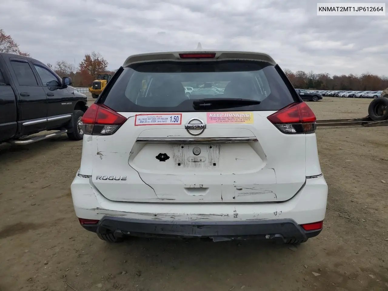 KNMAT2MT1JP612664 2018 Nissan Rogue S