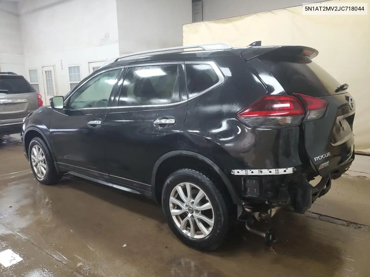 5N1AT2MV2JC718044 2018 Nissan Rogue S